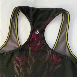 🍋 LULULEMON RACERBACK TANK